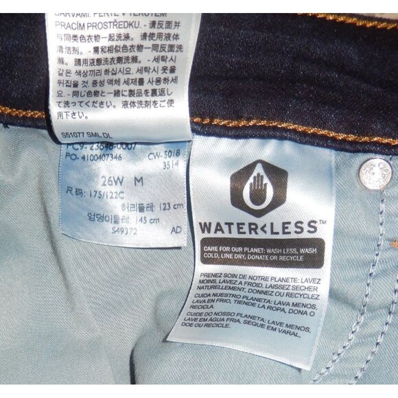 Levi's 414 Classic Straight Mid-Rise Denim Jeans Women's 26W M (44 x 31 1/4) - Picture 6 of 7